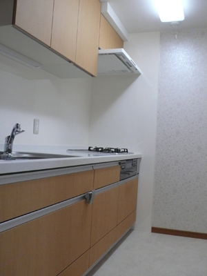 色味を変えるだけで一新!温かみのあるお部屋 色味を変えるだけで一新!温かみのあるお部屋